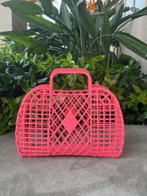 Load image into Gallery viewer, Coral Retro Capri Waterproof Jelly Beach Tote
