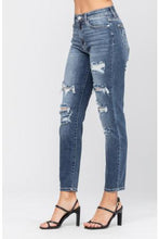 Load image into Gallery viewer, Leave It To Me Judy Blue Boyfriend Jeans
