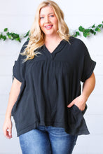 Load image into Gallery viewer, Black Cotton Banded V Neck Frayed Pocketed Top
