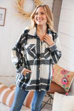 Load image into Gallery viewer, Black Yarn Dyed Plaid Oversized Pocketed Shacket
