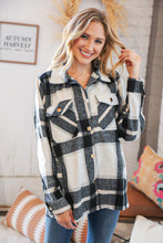 Load image into Gallery viewer, Black Yarn Dyed Plaid Oversized Pocketed Shacket
