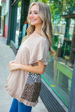 Load image into Gallery viewer, Beige Linen V Neck Ruffle Sleeve Leopard Color Block Top
