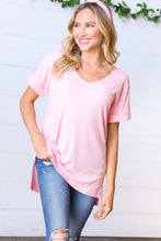 Load image into Gallery viewer, Baby Pink Ribbed V Neck Hi-Low Slit Top
