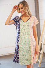 Load image into Gallery viewer, Mint Vertical Ditzy Floral Color Block V Neck Dress
