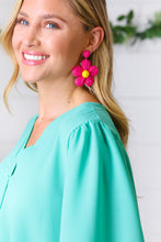 Load image into Gallery viewer, Fuchsia Handwoven Straw Flower Dangle Earrings
