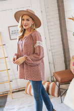 Load image into Gallery viewer, Mauve Small Floral Lace Front Tie Woven Blouse
