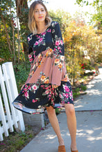 Load image into Gallery viewer, Floral Print Tiered Color Block Dress
