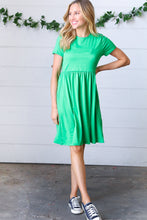 Load image into Gallery viewer, Solid Green Fit &amp; Flare Midi Pocketed Dress
