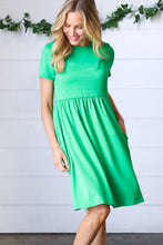 Load image into Gallery viewer, Solid Green Fit &amp; Flare Midi Pocketed Dress
