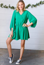 Load image into Gallery viewer, Kelly Green Surplice Flared Shorts Romper
