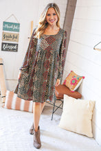 Load image into Gallery viewer, Brown Floral Patchwork High Waist Puff Sleeve Dress
