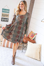 Load image into Gallery viewer, Brown Floral Patchwork High Waist Puff Sleeve Dress
