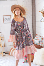 Load image into Gallery viewer, Berry Ethnic Paisley Sweet Heart Neck Bell Sleeve Dress
