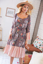 Load image into Gallery viewer, Berry Ethnic Paisley Sweet Heart Neck Bell Sleeve Dress
