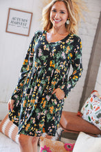 Load image into Gallery viewer, Black Floral Babydoll Side Pocket Swing Dress
