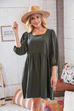 Load image into Gallery viewer, Moss Square Neck Three-Quarter Sleeve Woven Dress
