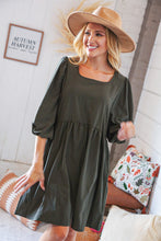 Load image into Gallery viewer, Moss Square Neck Three-Quarter Sleeve Woven Dress
