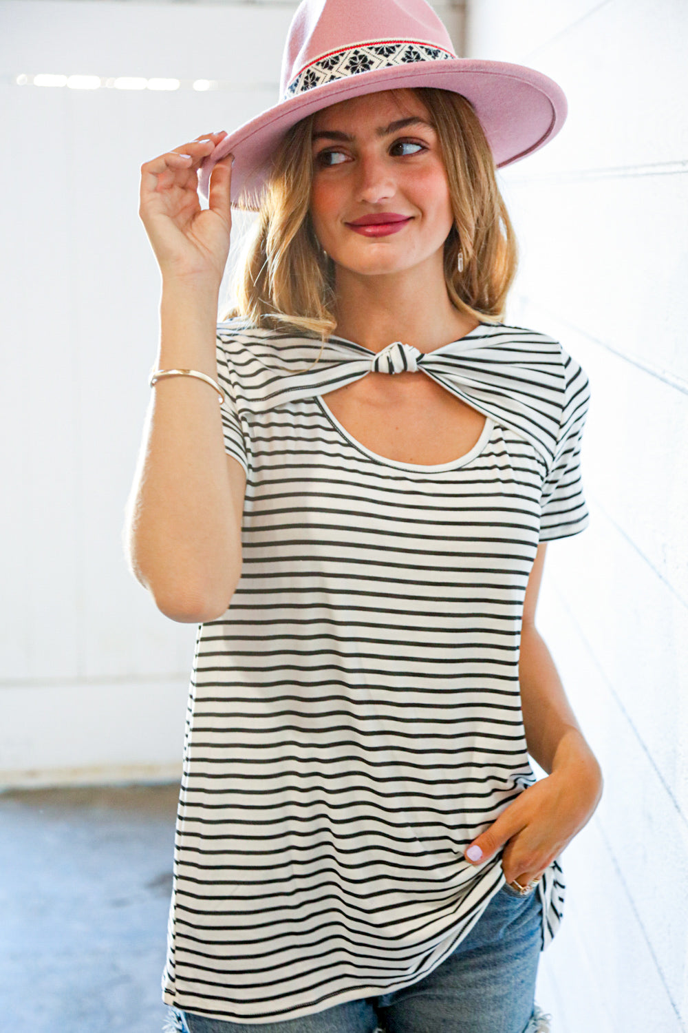 Black/Ivory Stripe Knotted Short Sleeve Top