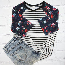 Load image into Gallery viewer, The Fall Floral Top
