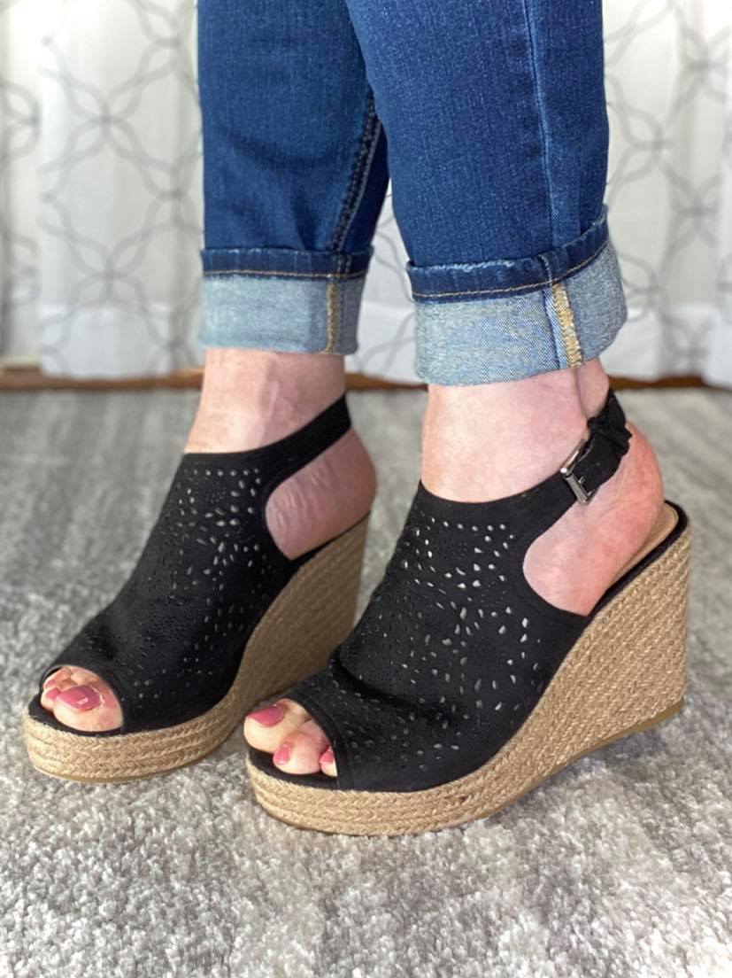 The Little Black Wedges