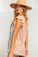 Load image into Gallery viewer, Leopard Star Print Color Block Ruffle Sleeve Top
