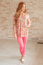 Load image into Gallery viewer, Magic Ankle Crop Skinny Pants in Spring Strawberry
