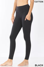 Load image into Gallery viewer, Running Around Town Side Pocket Leggings in Black
