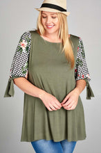 Load image into Gallery viewer, Secret Garden Top in Olive
