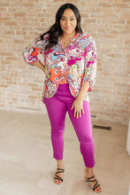 Load image into Gallery viewer, Magic Ankle Crop Skinny Pants in Spring Magenta
