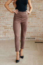 Load image into Gallery viewer, Magic Ankle Crop Skinny Pants in Dark Brown
