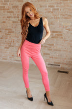 Load image into Gallery viewer, Magic Ankle Crop Skinny Pants in Spring Strawberry
