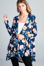 Load image into Gallery viewer, Falling for Floral Cardigan
