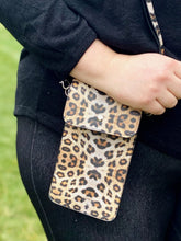 Load image into Gallery viewer, My Leopard Cross Body Purse
