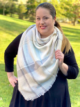Load image into Gallery viewer, Soft &amp; Stunning Blanket Scarf in Ivory
