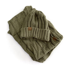 Load image into Gallery viewer, My Olive Infinity Knit Scarf
