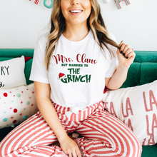 Load image into Gallery viewer, Mrs claus
