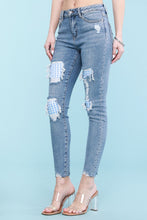 Load image into Gallery viewer, The Gingham Patch Judy Blues Skinny Jeans
