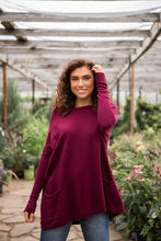 Load image into Gallery viewer, Get Comfortable Double Pocket Sweater- Wine
